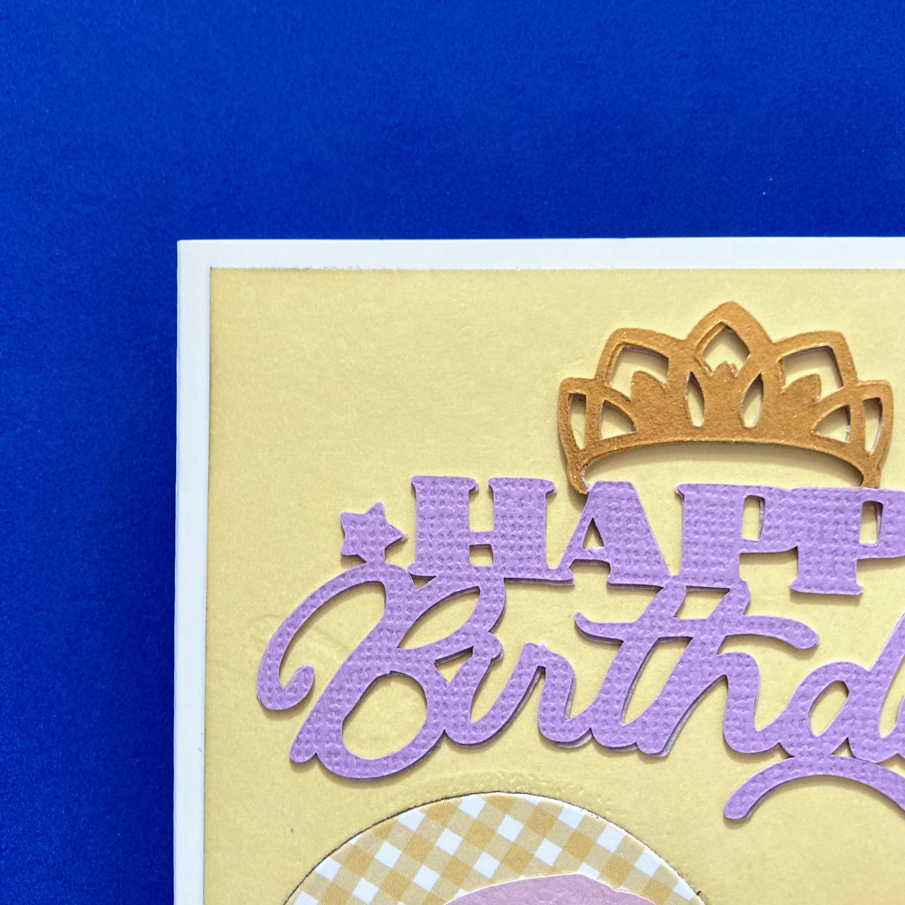 HAPPY BIRTHDAY CARD - Tiara with Paint Heart Stroke